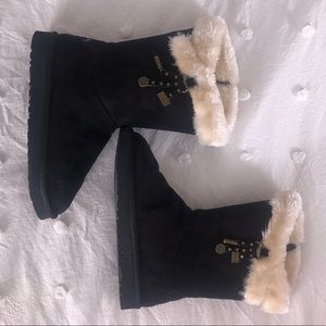 Never Worn Black UGG Boots